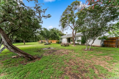 A home in Helotes