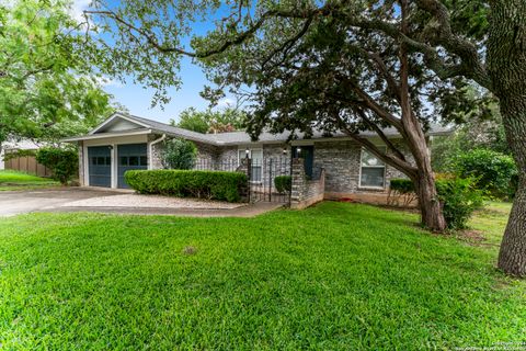 A home in Helotes