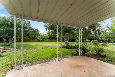 A home in Helotes