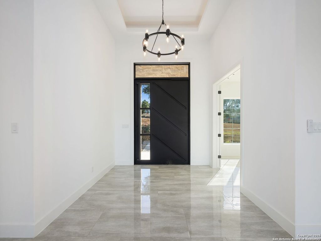 Photo of 10907 Nina Ridge, San Antonio, TX 78255 (MLS # 1928840)