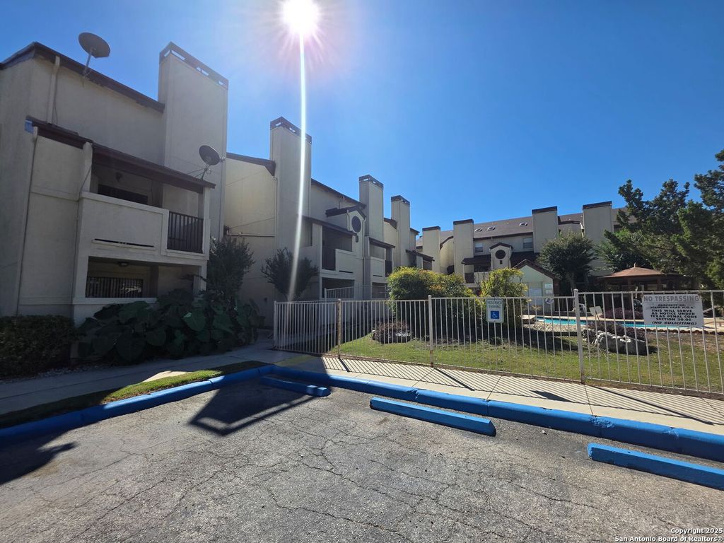 Photo of 5322 Medical Dr D-103 #D-103, San Antonio, TX 78240 (MLS # 1919383)