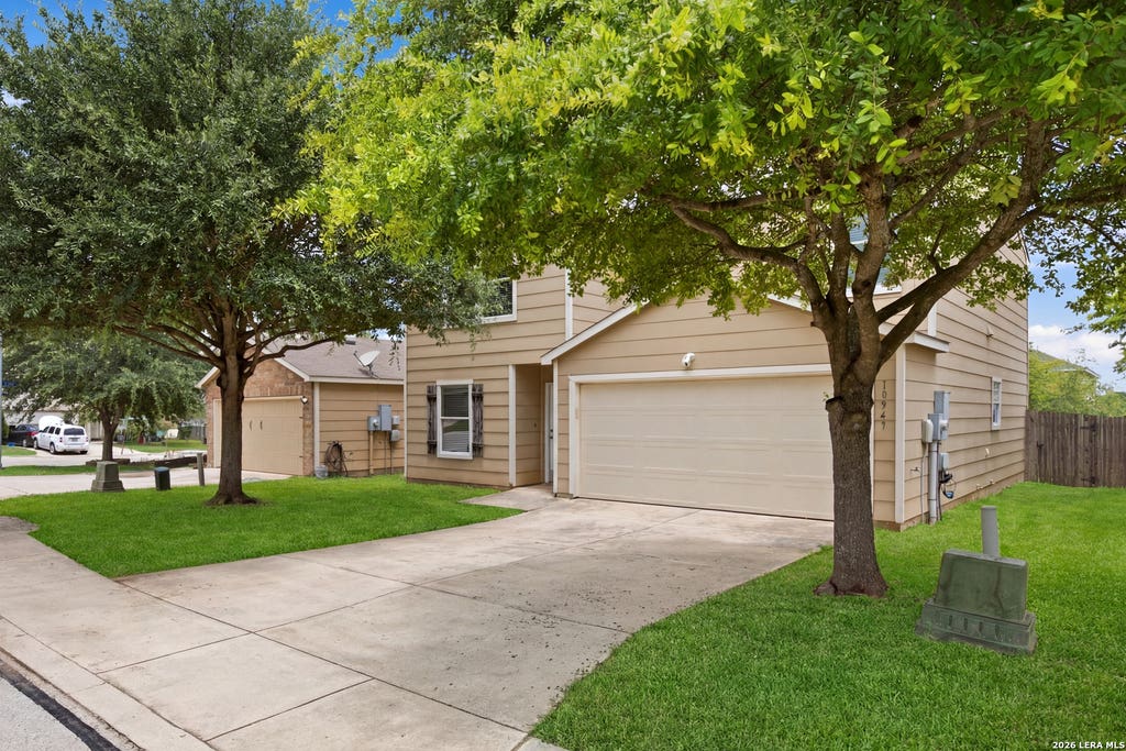 Photo of 10947 Rustic Spoke, San Antonio, TX 78245 (MLS # 1993168)