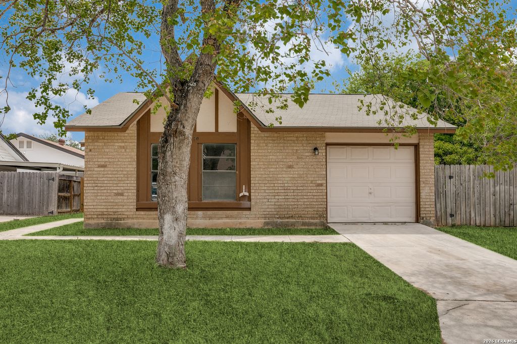 Photo of 9710 Hidden Cross, San Antonio, TX 78250 (MLS # 1955429)