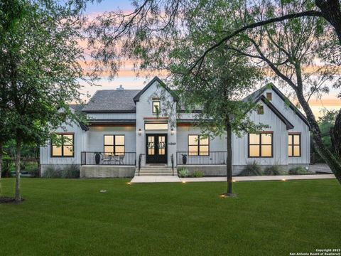 11260 Beverly Hills Helotes TX 78023