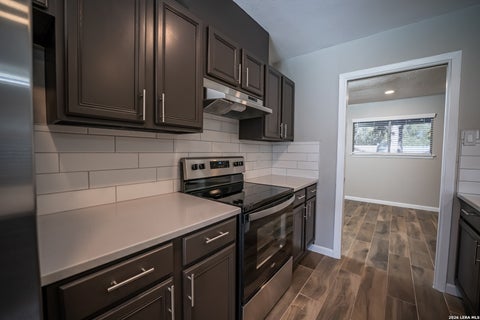 Tiny photo for 5628 CHARLIE CHAN DR, San Antonio, TX 78240 (MLS # 1995298)