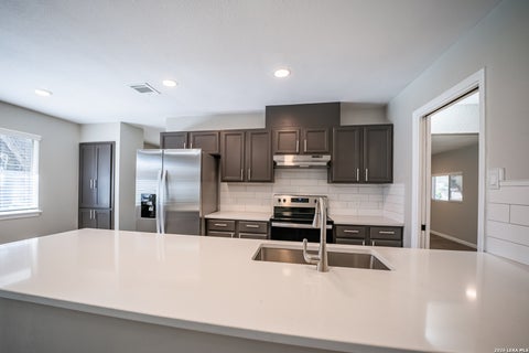 Tiny photo for 5628 CHARLIE CHAN DR, San Antonio, TX 78240 (MLS # 1995298)