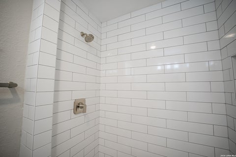 Tiny photo for 5628 CHARLIE CHAN DR, San Antonio, TX 78240 (MLS # 1995298)