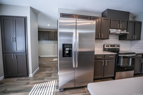 Tiny photo for 5628 CHARLIE CHAN DR, San Antonio, TX 78240 (MLS # 1995298)