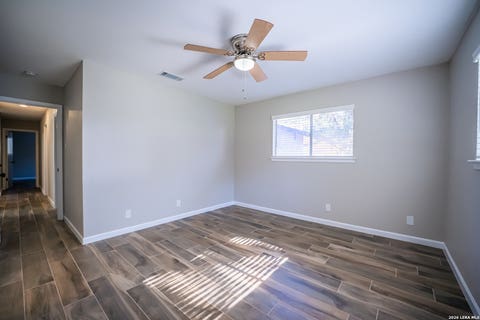 Tiny photo for 5628 CHARLIE CHAN DR, San Antonio, TX 78240 (MLS # 1995298)