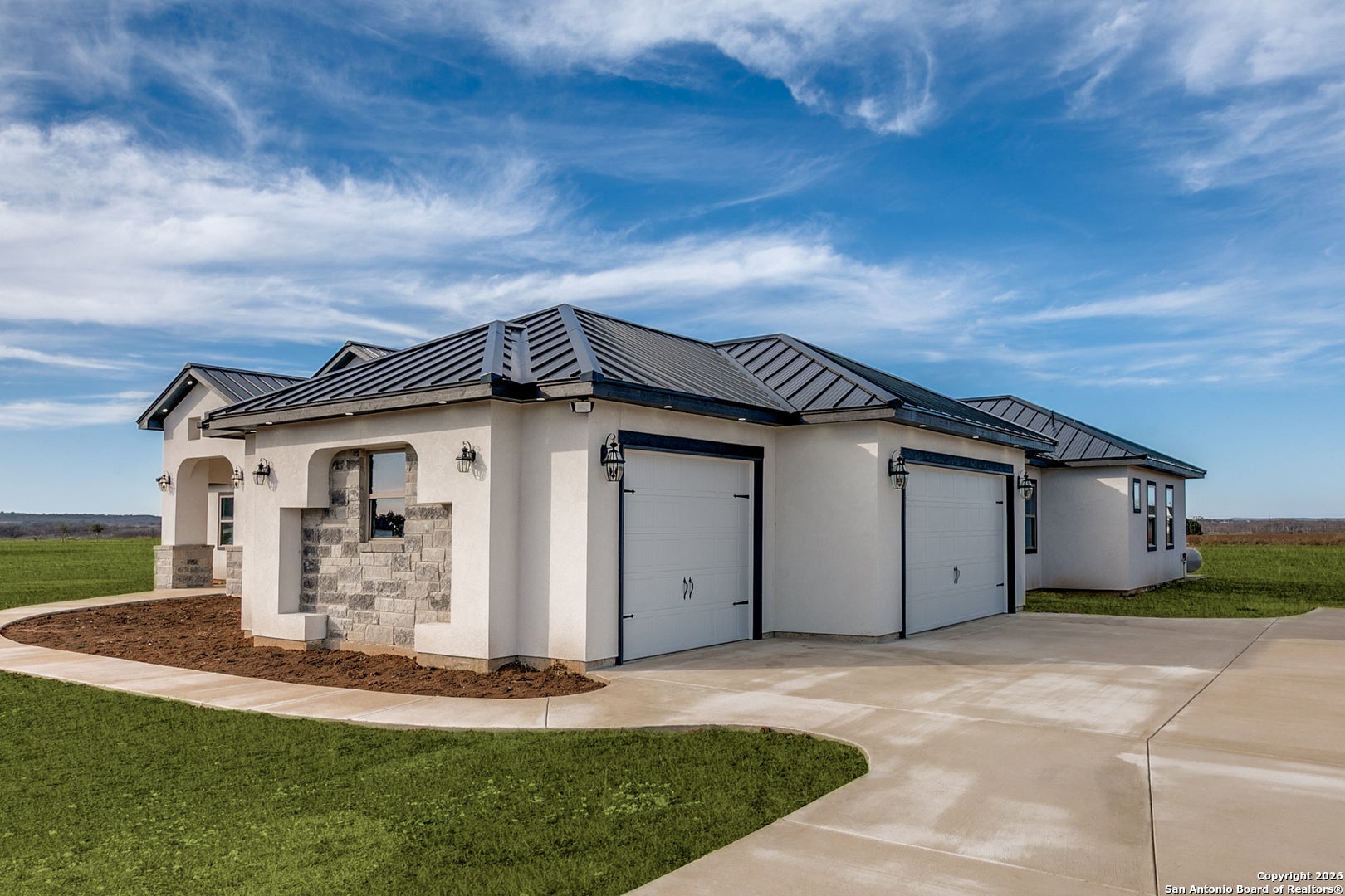 202 Venado Oak