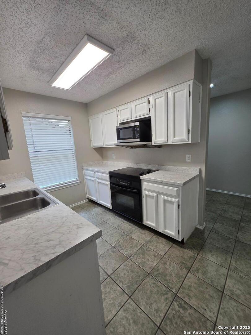 3430 Turtle Village 402