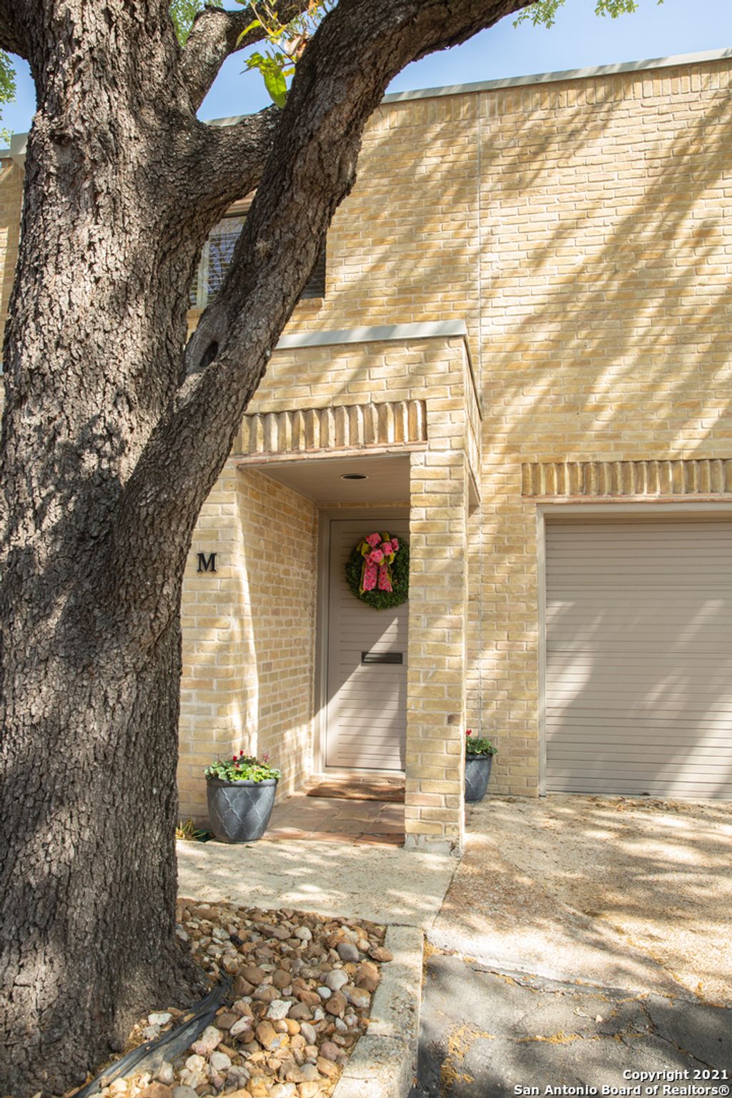 Photo of 8123 N New Braunfels Ave M #M, San Antonio, TX 78209 (MLS # 1938354)