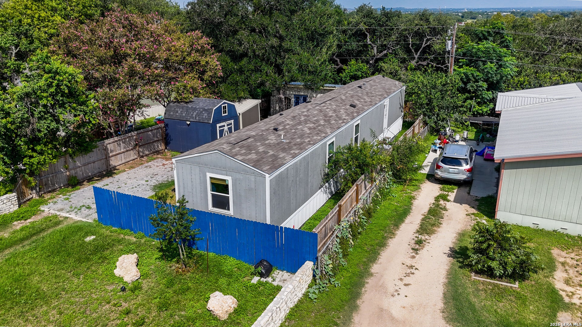 453 E Zipp Rd
