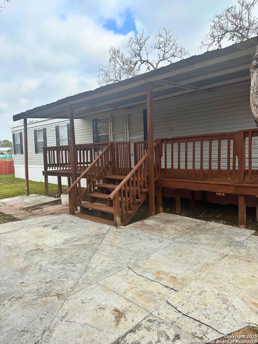 Photo of 310 Duck, Pleasanton, TX 78064 (MLS # 1861093)