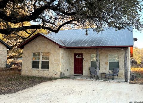 714 Houston Pleasanton TX 78064