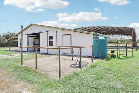 A home in Blanco