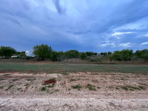 MLS: 1815206