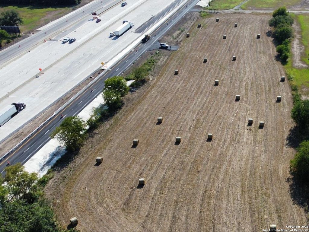 Photo of INTERSTATE Highway 10, Cibolo, TX 78108 (MLS # 1906811)