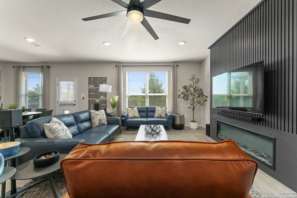 Photo of 10114 Tierra Roja, San Antonio, TX 78224 (MLS # 1892938)