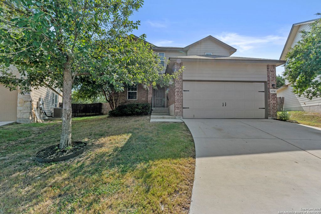 Photo of 11742 Cayenne Canyon, San Antonio, TX 78245 (MLS # 1926872)