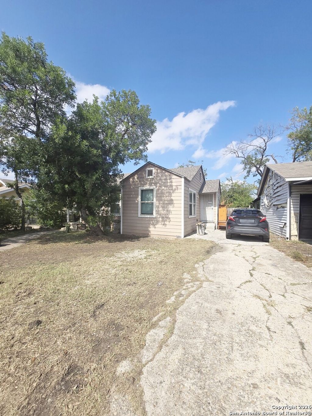 Photo of 1519 Steves, San Antonio, TX 78210 (MLS # 1934372)