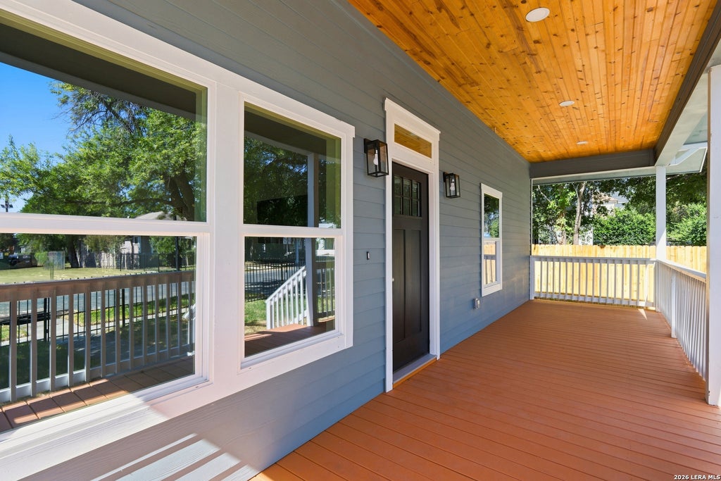 Photo of 115 E HIGHLAND BLVD, San Antonio, TX 78210 (MLS # 2010393)