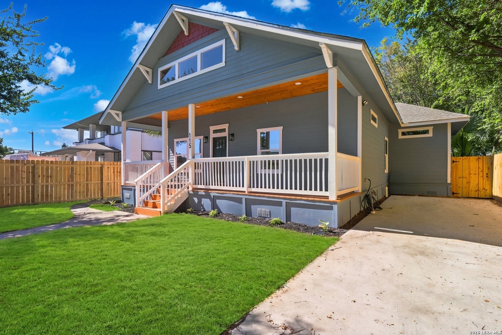 Photo of 115 E HIGHLAND BLVD, San Antonio, TX 78210 (MLS # 2010393)