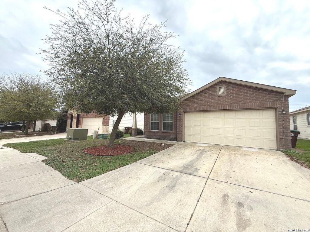 Photo of 27411 Lasso Bend, San Antonio, TX 78260 (MLS # 1948126)