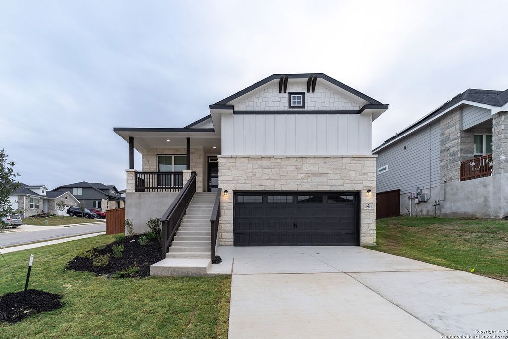 Photo of 5901 Fannin Point, Schertz, TX 78108 (MLS # 1913090)