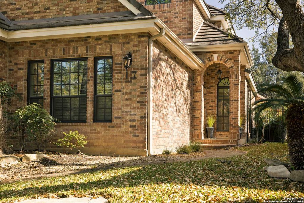 Photo of 17 Burnham Gln, San Antonio, TX 78257 (MLS # 1931211)