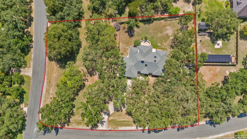 Photo of 27240 Boerne Glen, Boerne, TX 78006 (MLS # 1909832)