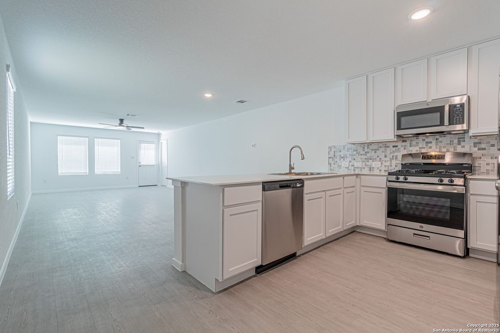 Photo of 14610 Kayden Ridge, San Antonio, TX 78253 (MLS # 1912685)