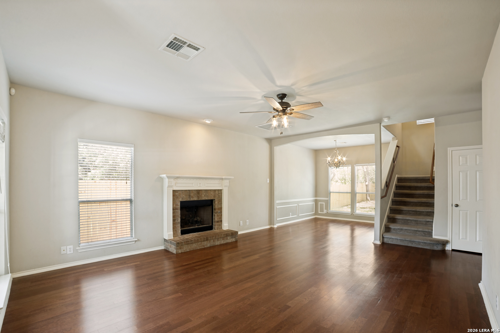 423 CATTLE RANCH DR