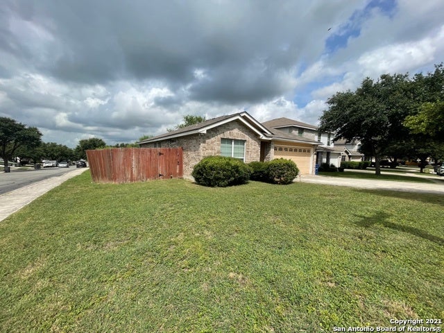 Photo of 451 SILVER BIT, San Antonio, TX 78227 (MLS # 2007838)