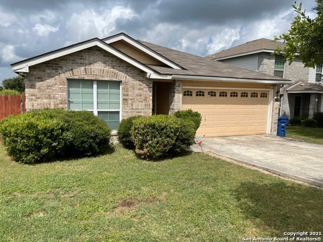 Photo of 451 SILVER BIT, San Antonio, TX 78227 (MLS # 2007838)