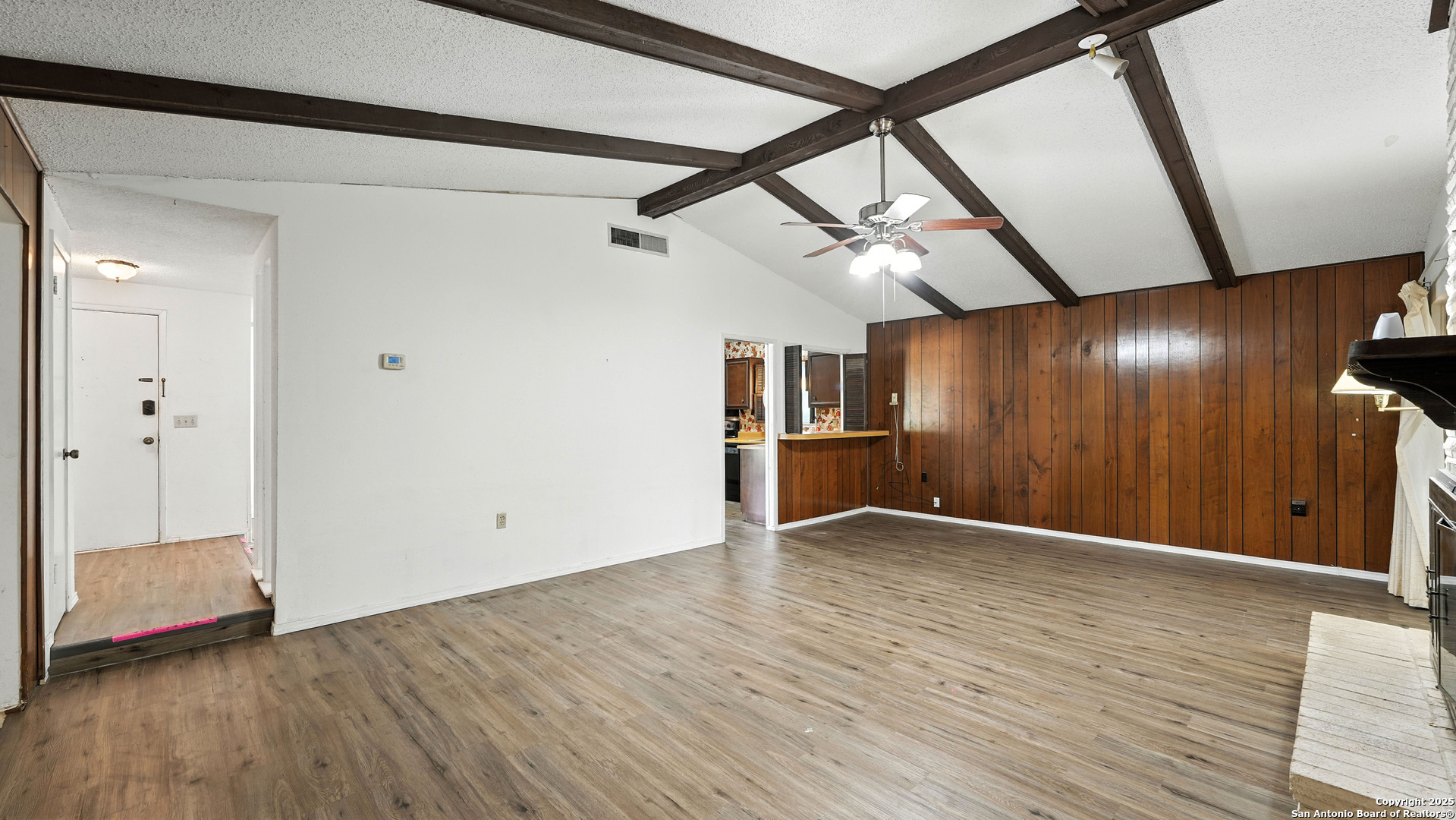 11408 Golden Oak