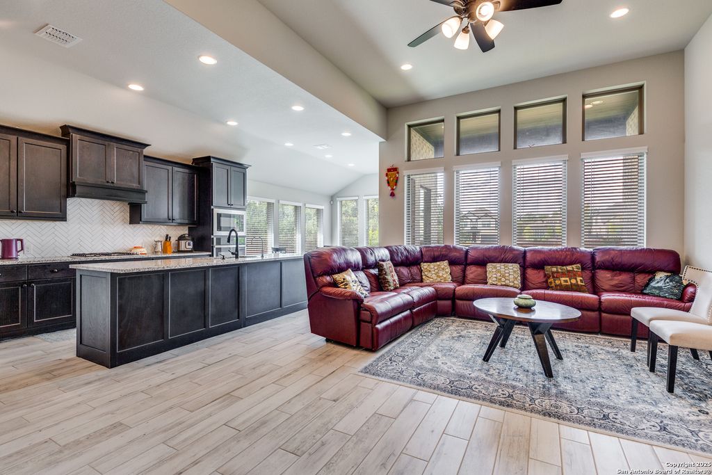 Photo of 1607 Hallettsville, San Antonio, TX 78253 (MLS # 1913752)