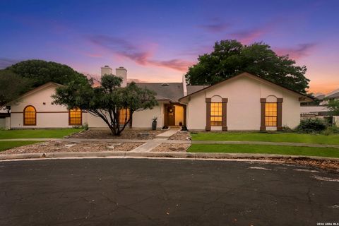 10311 GRAND CIR San Antonio TX 78239