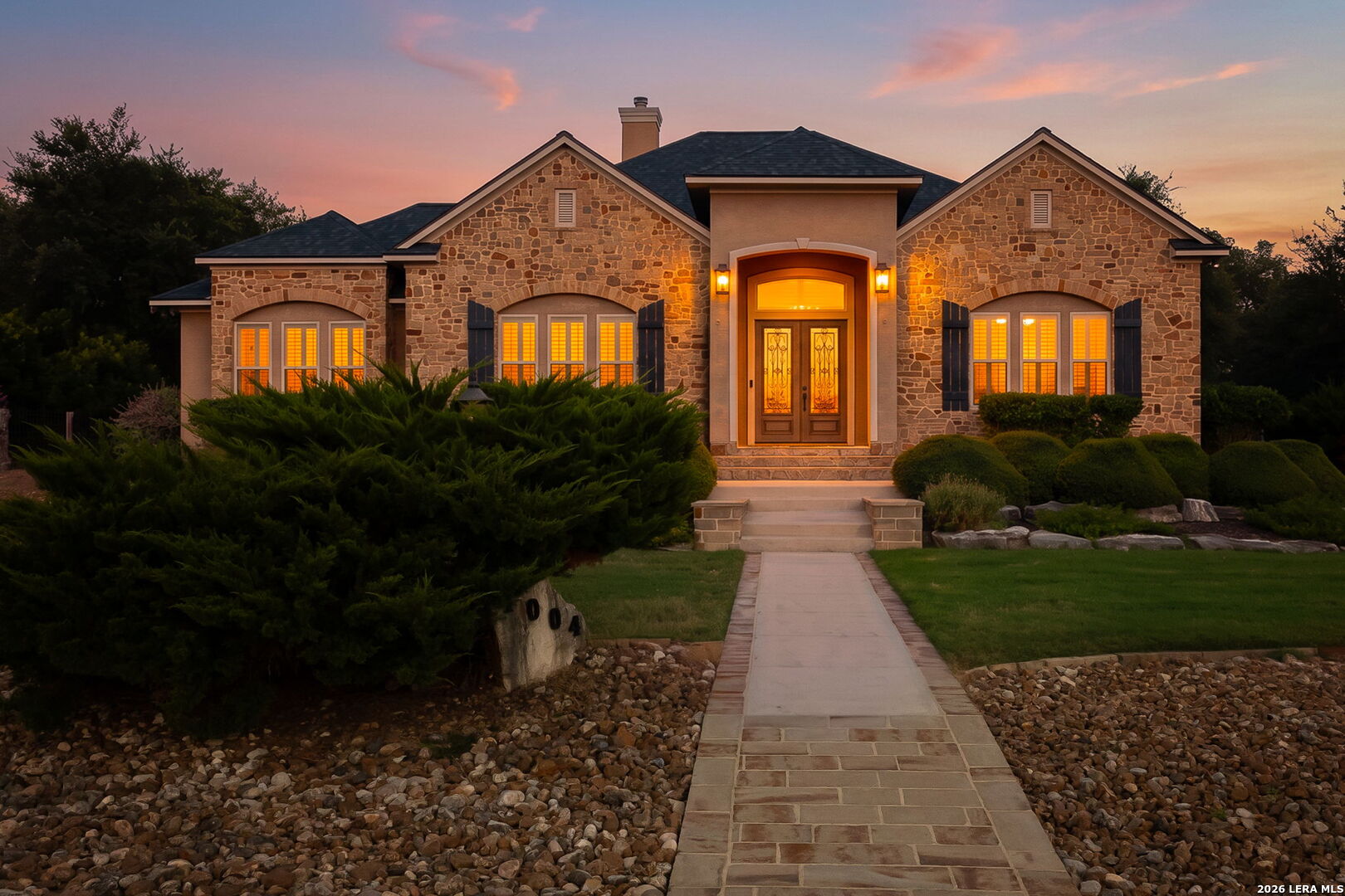 1004 Breve Cir
