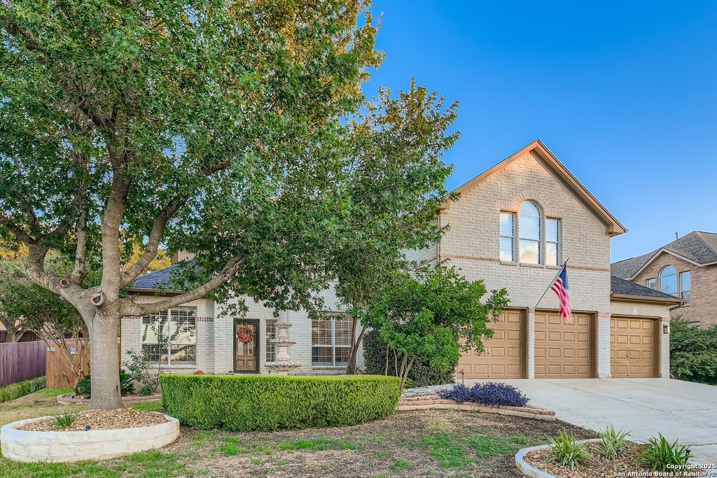 Photo of 34 Sable Hts, San Antonio, TX 78258 (MLS # 1918372)