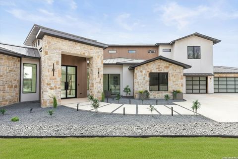 104 S Tower Drive Hill Country Village TX 78232