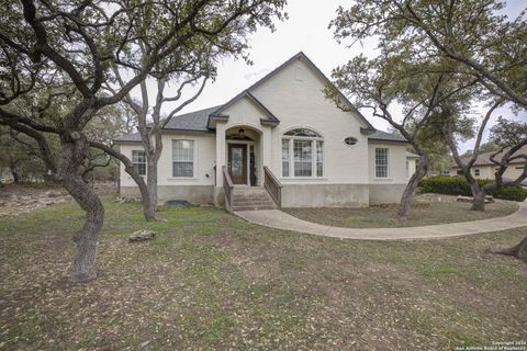 211 winding New Braunfels TX 78132