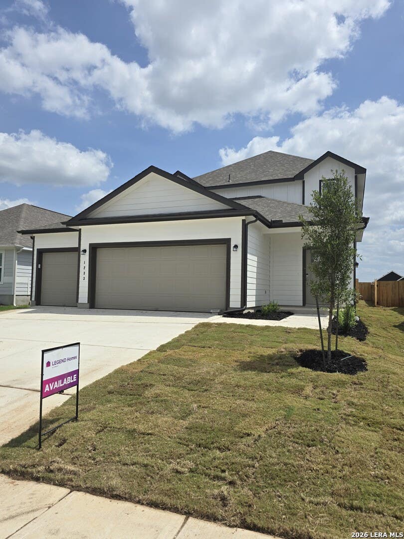 Photo of 1233 Sweden, Seguin, TX 78155 (MLS # 1963049)