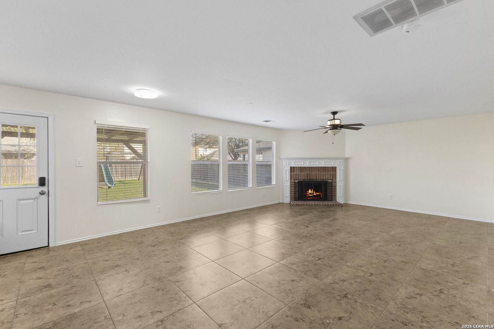 Search 4039 Angel Trumpet