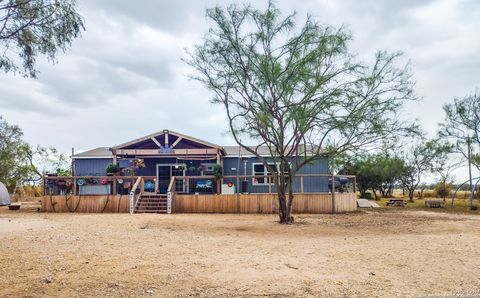 A home in Poteet