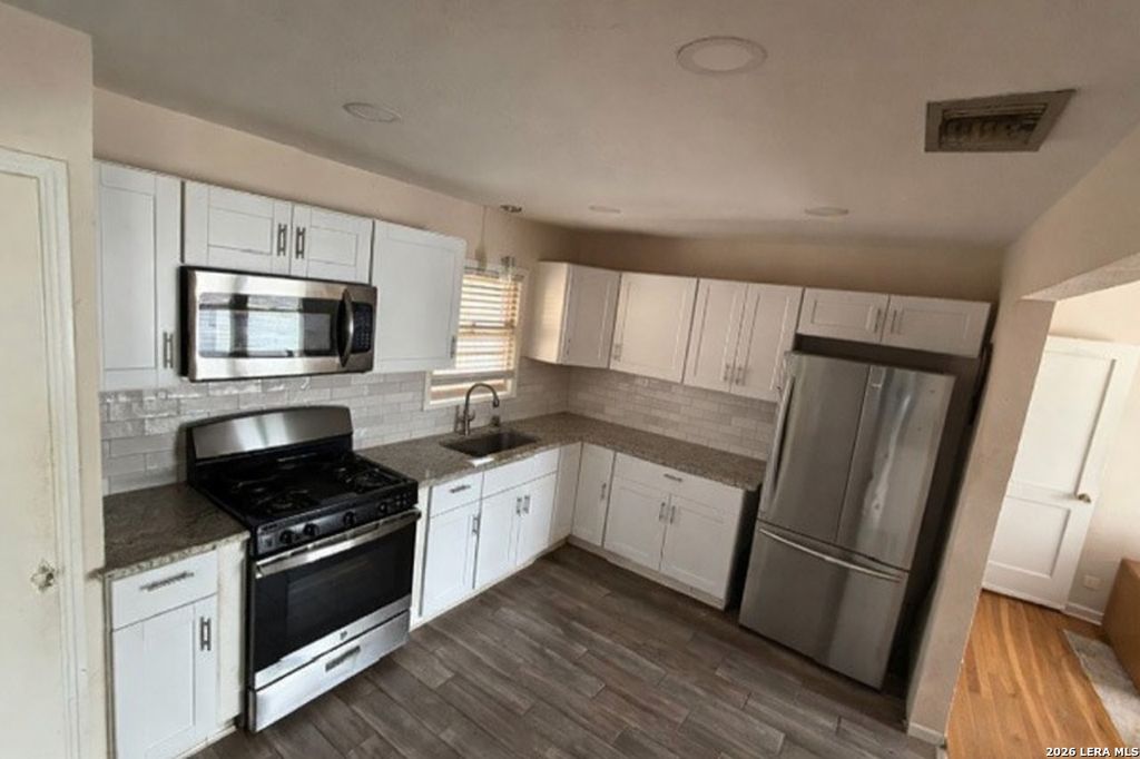 Photo of 415 Irvington, San Antonio, TX 78209 (MLS # 1956757)
