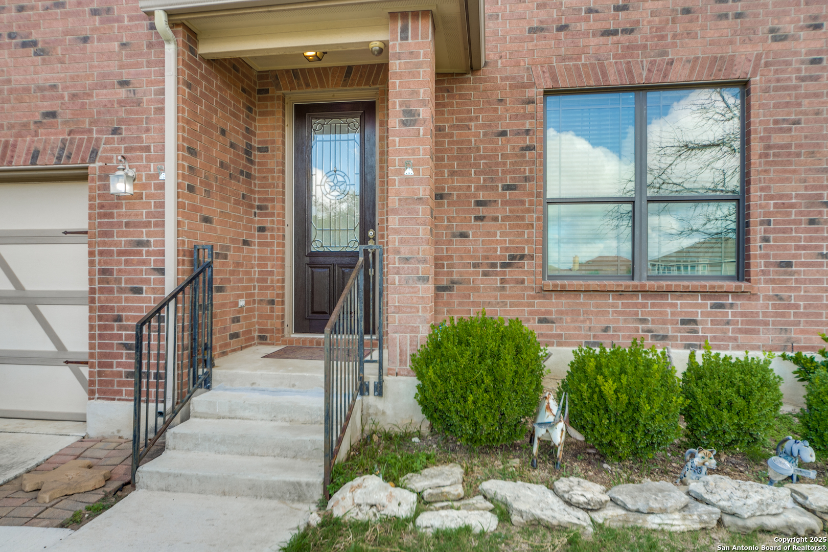 153 Rattlesnake Bluff
