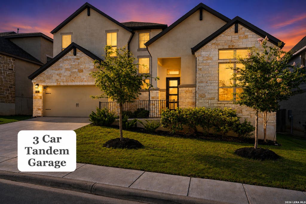 Photo of 9007 Raven Pointe, San Antonio, TX 78255 (MLS # 1997022)