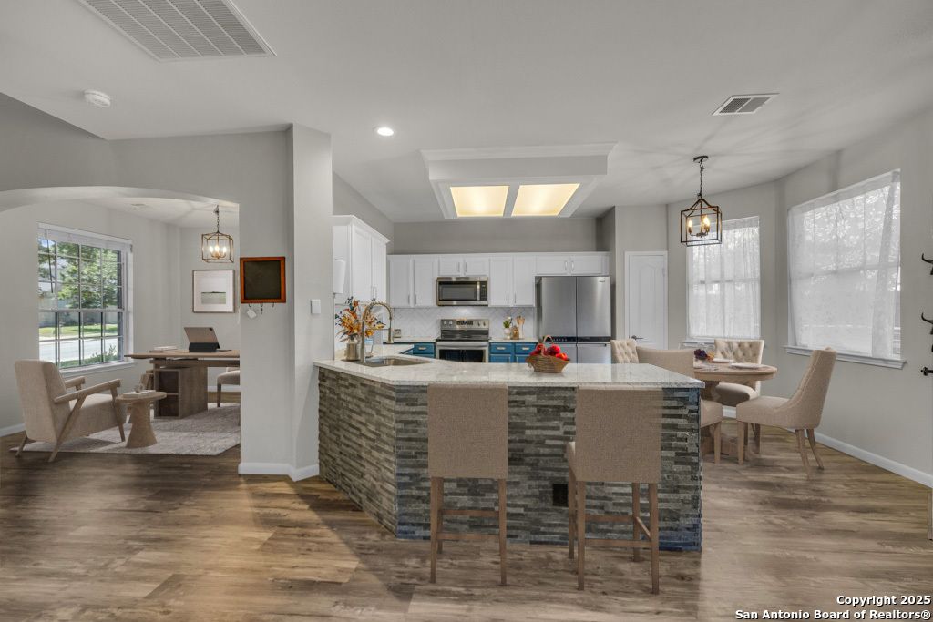 Photo of 197 Tapwood, Cibolo, TX 78108 (MLS # 1891755)