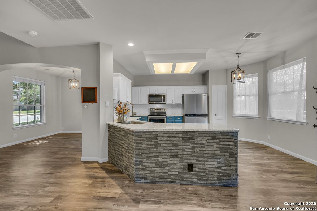 Photo of 197 Tapwood, Cibolo, TX 78108 (MLS # 1891755)